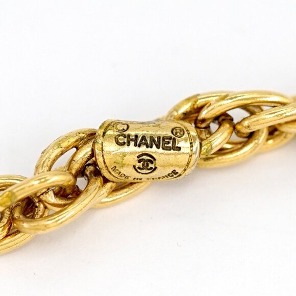 CHANEL CC Logos Rhinestone Vintage Pendant Necklace 16" Gold Tone Auth #37681 - Picture 5 of 6